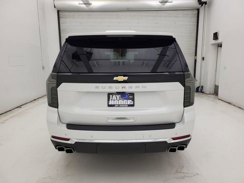 New 2025 Chevrolet Suburban High Country image 27
