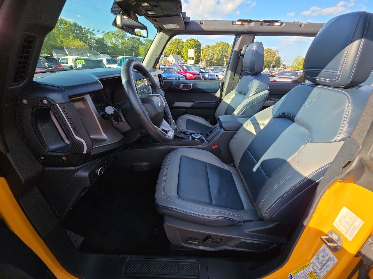 Used 2022 Ford Bronco Outer Banks AWD/4WD image 3