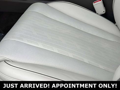 Used 2021 Genesis GV80 3.5T Advanced + image 31