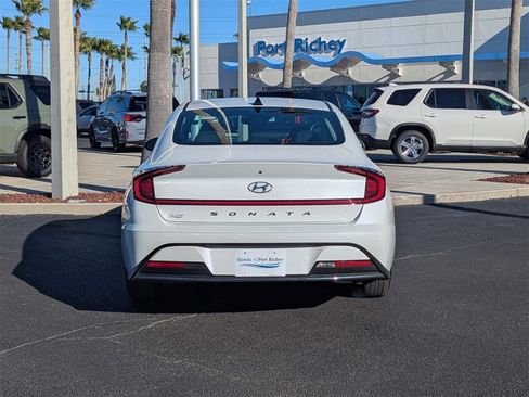 Used 2022 Hyundai Sonata SE image 6