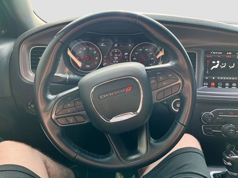 Used 2023 Dodge Charger SXT RWD image 11