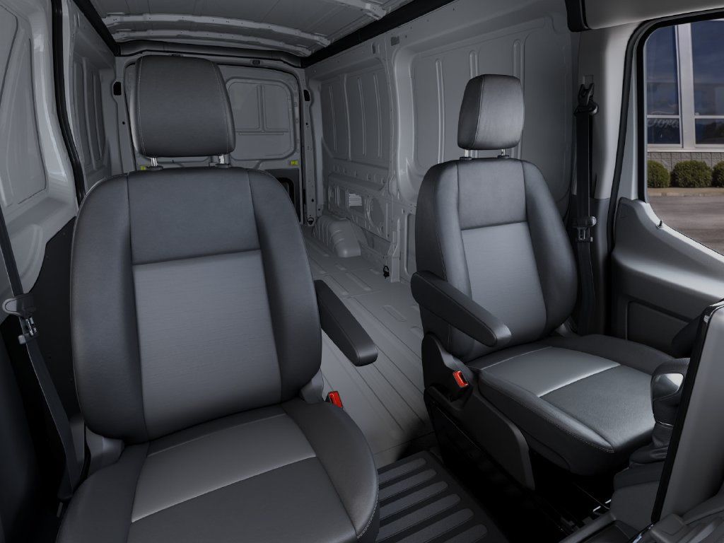 New 2027 Ford Transit 250 148 Medium Roof RWD image 10