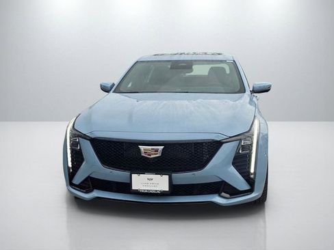 New 2026 Cadillac CT5 V image 2
