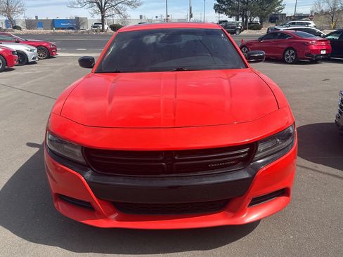 Used 2018 Dodge Charger R/T w/ Blacktop Package RWD image 2