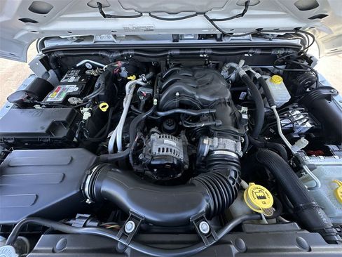 Used 2017 Jeep Wrangler Unlimited Sport w/ Quick Order Package 24S image 23