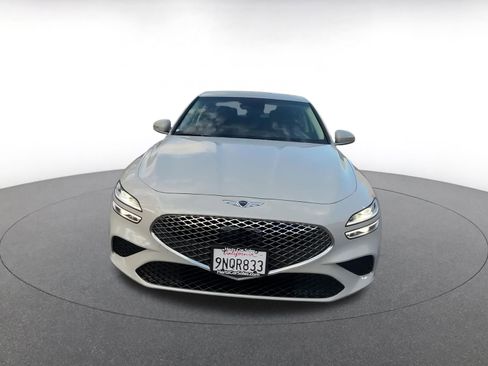 Used 2025 Genesis G70 2.5T image 4