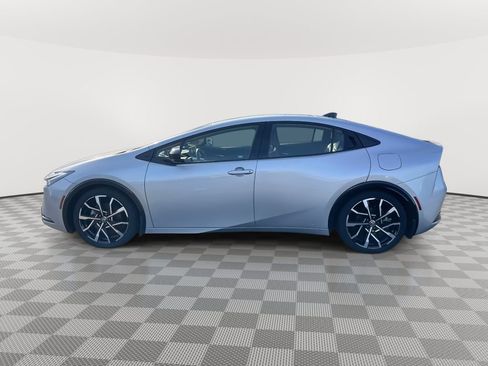 Used 2024 Toyota Prius Prime image 4