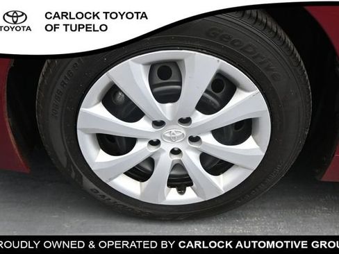 Used 2024 Toyota Corolla LE FWD image 34