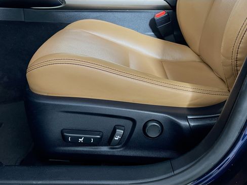 Used 2018 Lexus IS 300 AWD w/ Comfort Package image 20