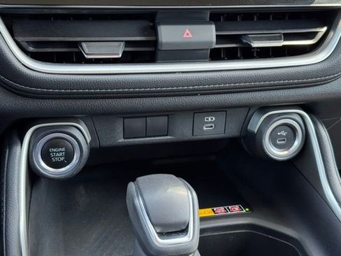 Certified 2024 Toyota Grand Highlander AWD image 15