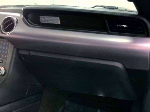 Used 2016 Ford Mustang GT RWD image 15