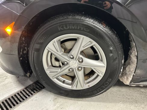 Used 2023 Hyundai Sonata SE image 9