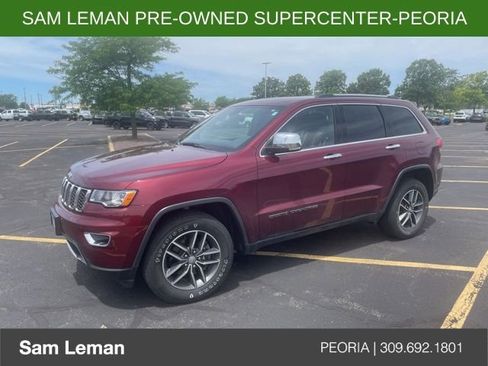 Used 2017 Jeep Grand Cherokee Limited AWD/4WD image 3