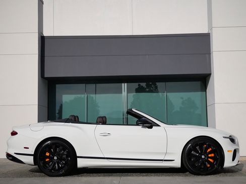 New 2026 Bentley Continental GTC image 5