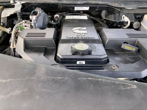 Used 2024 RAM 2500 Laramie w/ Safety Group AWD/4WD image 33