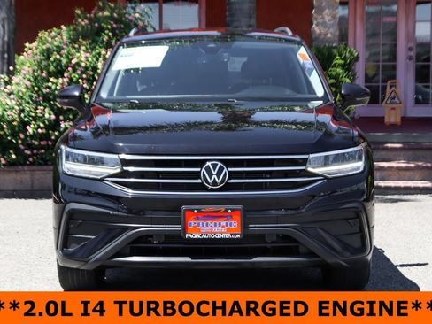 Used 2022 Volkswagen Tiguan SE FWD image 3