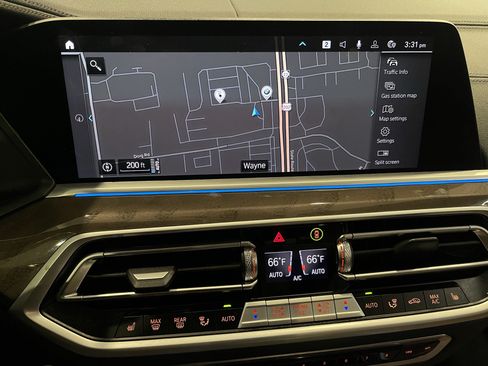 Used 2022 BMW X5 xDrive45e w/ M Sport Package AWD/4WD image 22