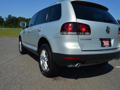 Used 2009 Volkswagen Touareg VR6 image 26