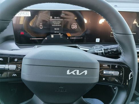 New 2026 Kia Sorento S w/ S Panoramic Sunroof Package image 21