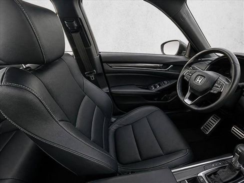 Used 2019 Honda Accord Sport image 15