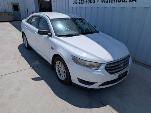 Used 2013 Ford Taurus SE FWD image 6