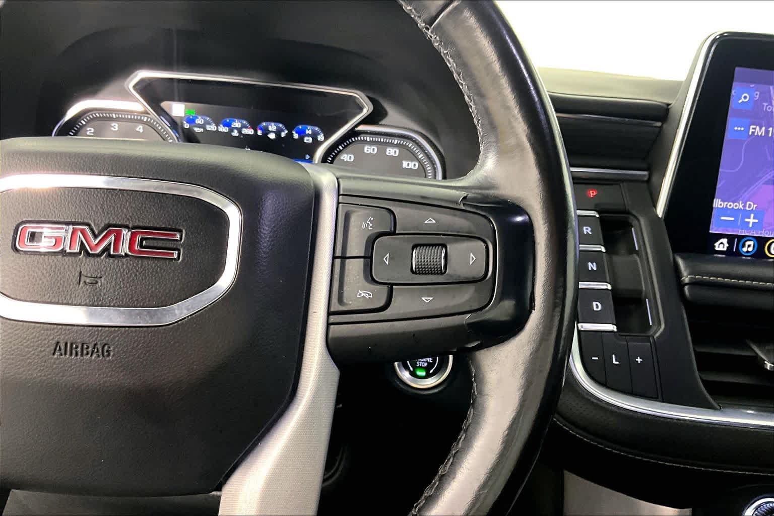 Used 2021 GMC Yukon XL SLT w/ SLT Premium Package RWD image 23