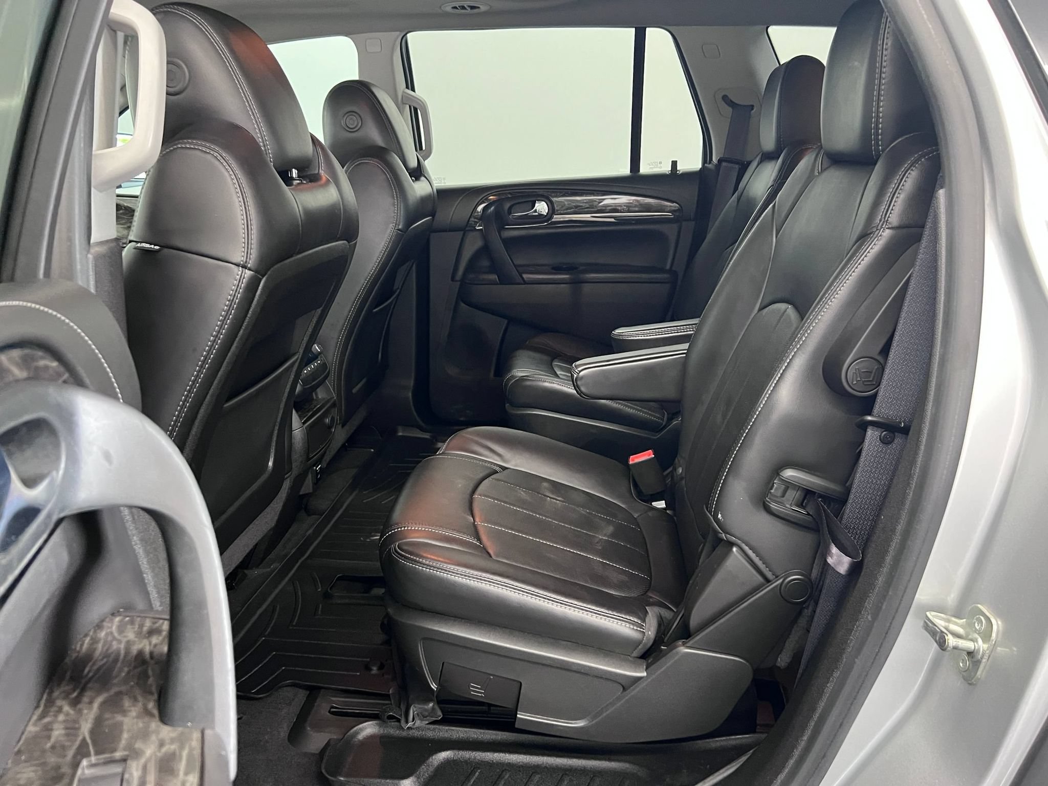 Used 2014 Buick Enclave Leather w/ Trailering Provision Package AWD/4WD image 23