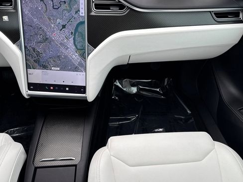 Used 2017 Tesla Model S 100D image 29