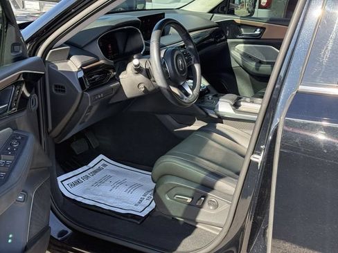 Used 2022 Acura MDX SH-AWD image 13