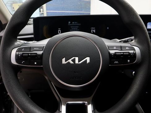 Used 2025 Kia K5 LXS FWD image 30