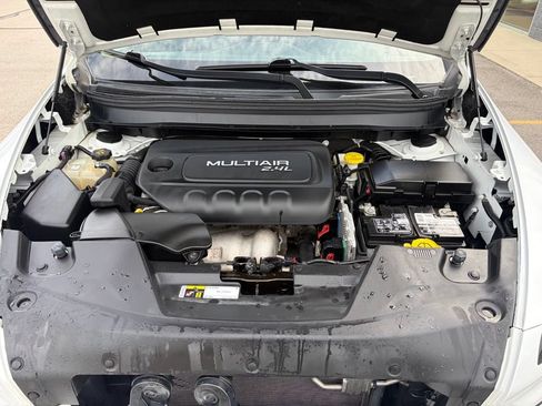 Used 2018 Jeep Cherokee Limited AWD/4WD image 27
