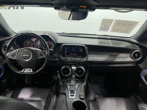 Used 2019 Chevrolet Camaro SS image 18