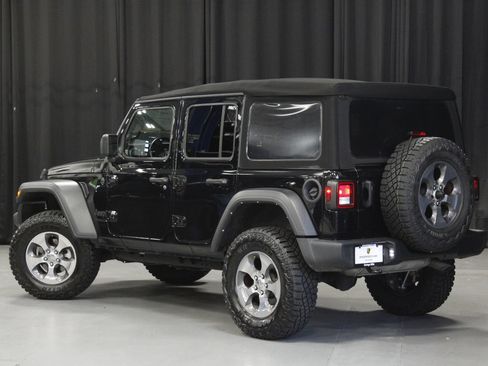 Used 2022 Jeep Wrangler Unlimited Sport AWD/4WD image 3