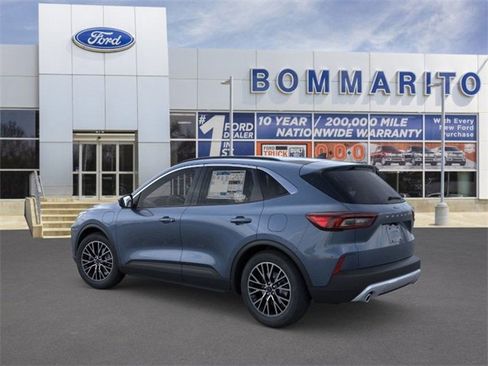 New 2026 Ford Escape SE image 4