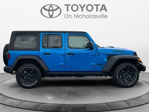 Used 2023 Jeep Wrangler Unlimited Sport AWD/4WD image 6
