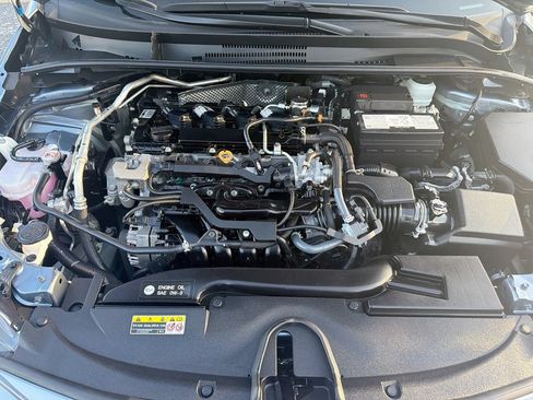 Used 2025 Toyota Corolla SE w/ SE Premium Package FWD image 34