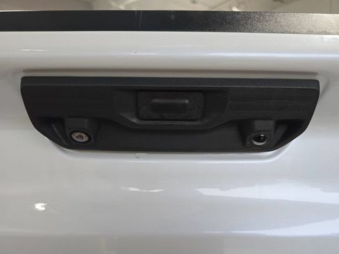 Used 2022 Chevrolet Silverado 1500 LTZ AWD/4WD image 13