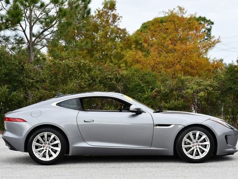 Used 2015 Jaguar F-TYPE Coupe image 31