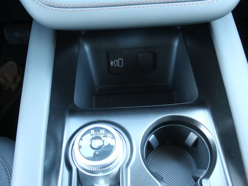 New 2026 Ford Explorer Active AWD/4WD image 32
