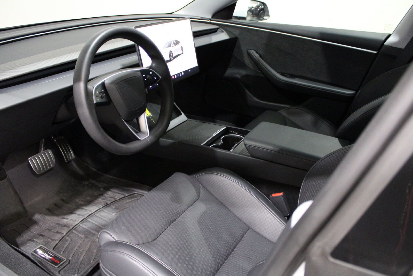 Used 2024 Tesla Model 3 Performance AWD/4WD image 12