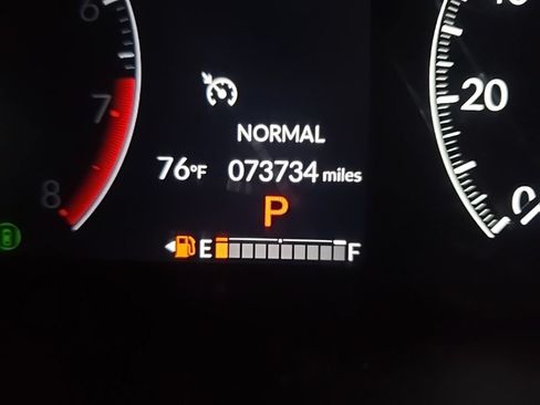 Used 2023 Honda HR-V LX image 25
