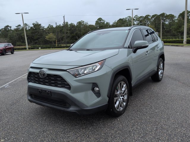 Used 2021 Toyota RAV4 XLE Premium AWD/4WD image 9
