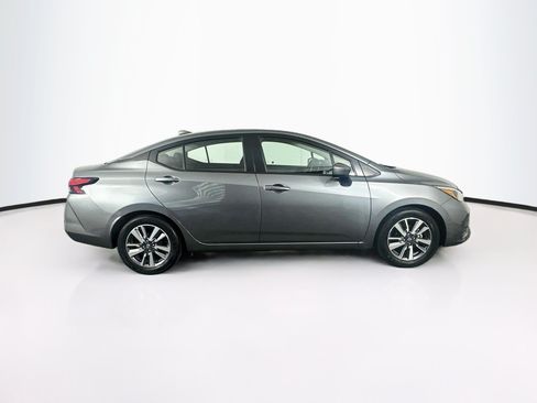 Used 2025 Nissan Versa SV FWD image 10