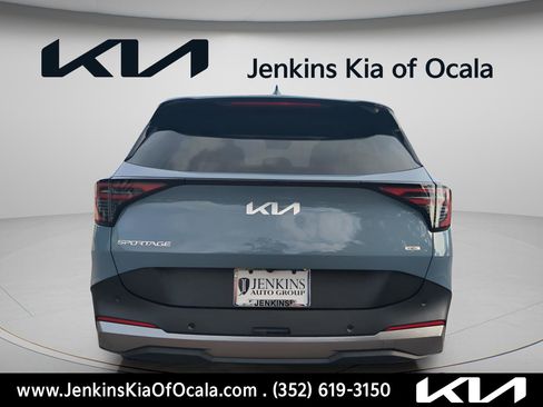 New 2026 Kia Sportage S image 4