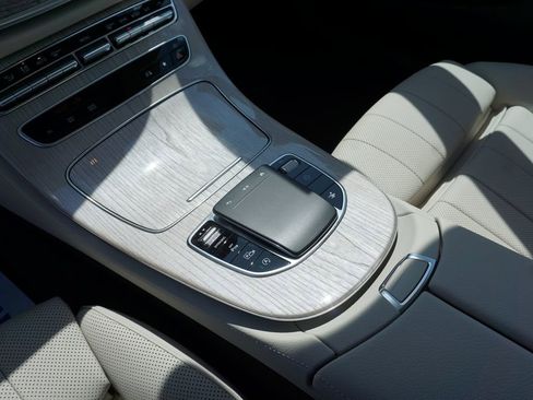 Used 2022 Mercedes-Benz E 450 Coupe image 32