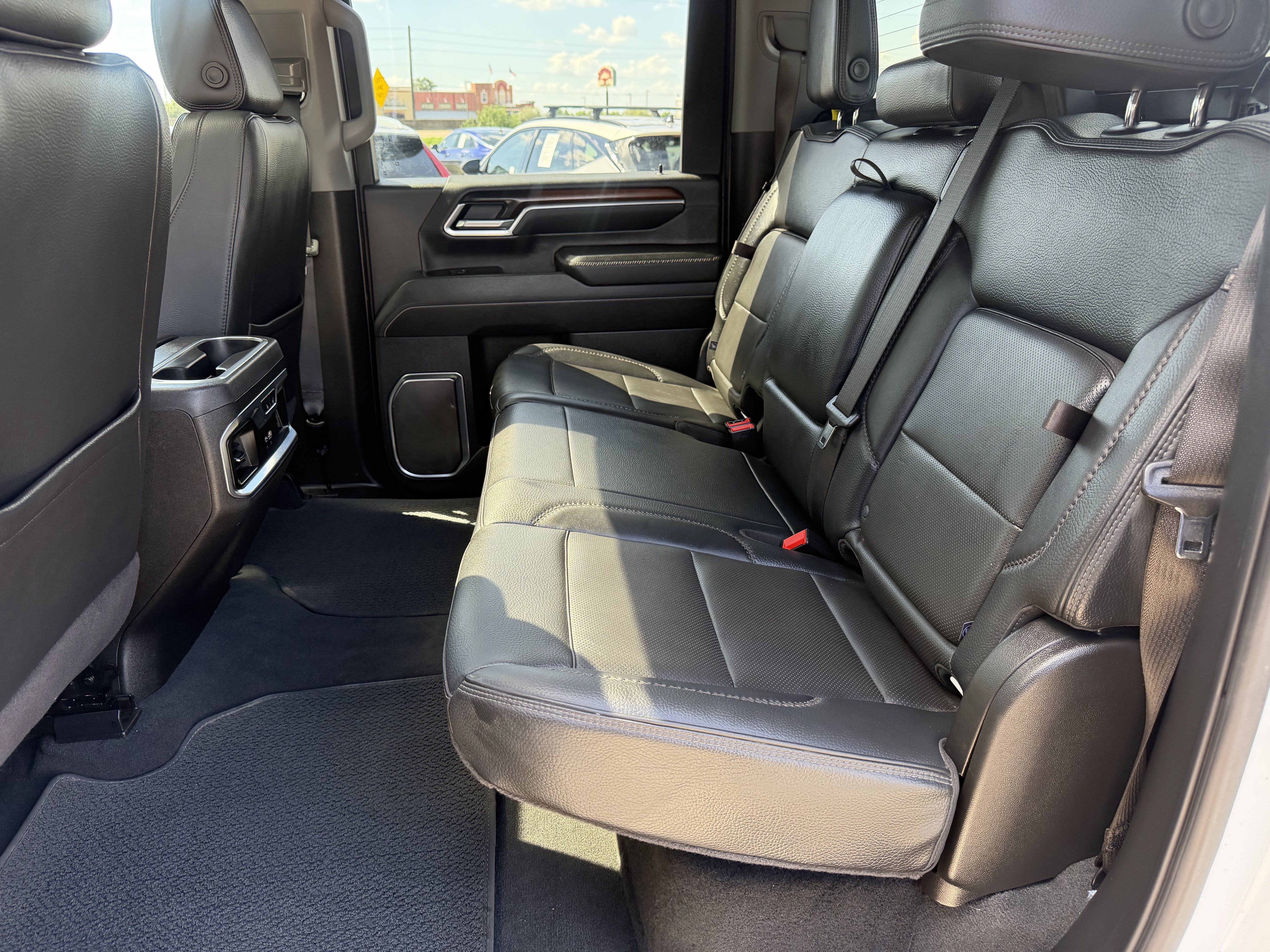 Used 2025 GMC Sierra 3500 Denali AWD/4WD image 26