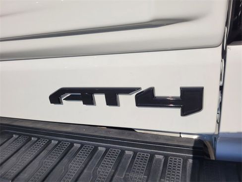 Certified 2025 GMC Sierra 1500 AT4 w/ AT4 Premium Package image 16