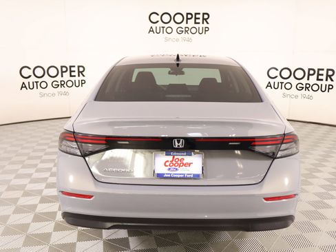 Used 2025 Honda Accord SE image 22