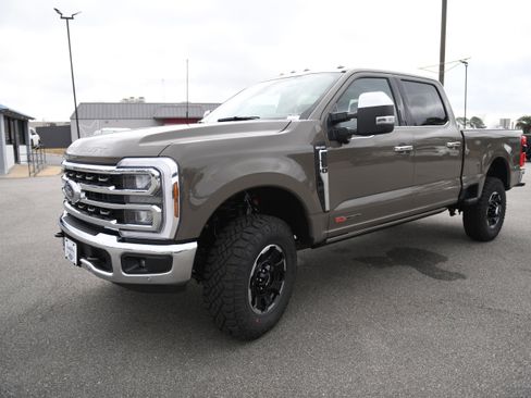 New 2026 Ford F250 King Ranch w/ Tremor Off-Road Package image 15