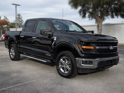 Used 2024 Ford F150 XLT w/ Mobile Office Package image 11